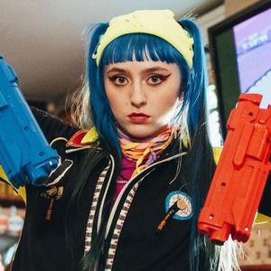 Meet your Posher, Dixie